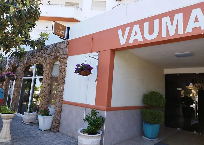 Vau And Moutain Portimão