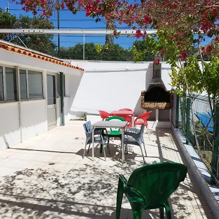 Vau And Moutain Portimão